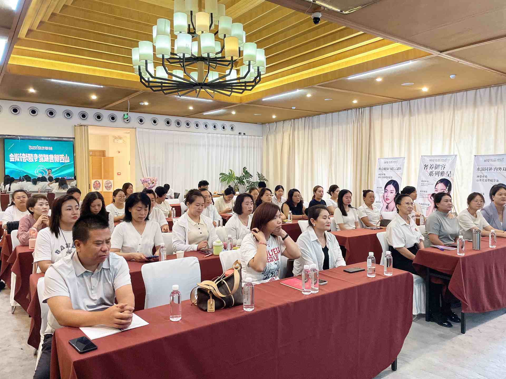 微信图片_20260808114327_694_370 微信图片_20260808114327_694_370